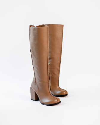 Чоботи з анатомічною формою носка